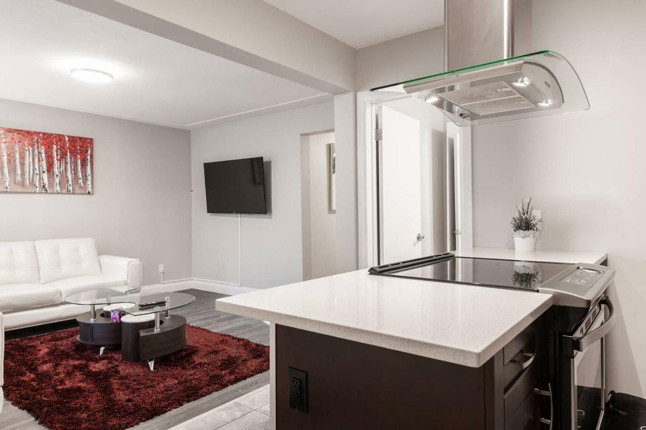 Entire 2 Bedroom Apartment Uptown Waterloo - E1 Zewnętrze zdjęcie